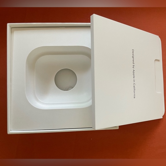 Empty AirPods box. - Picture 2 of 5